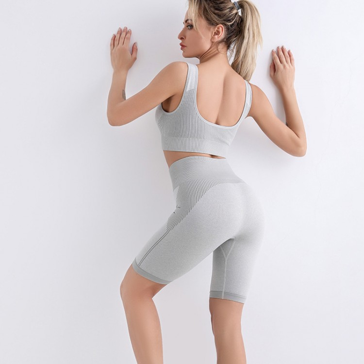 Ropa de fitness new sports bra shorts suit women's tight u-neck underwear yoga clothes seamless